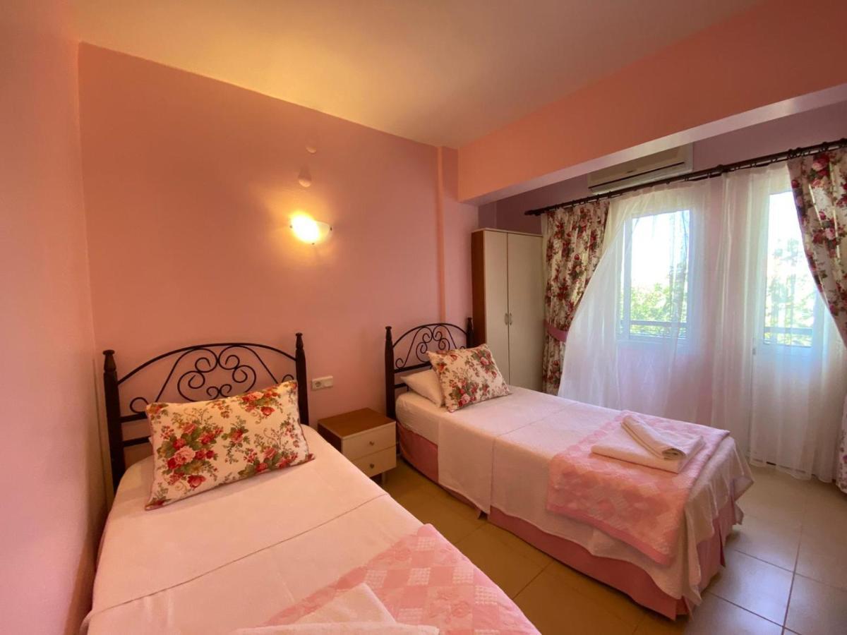 Maviev Otel Cesme Exterior photo